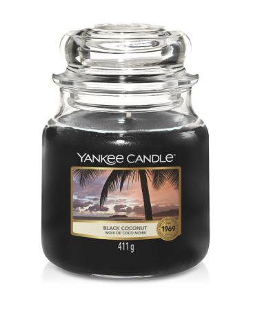 black coconut medium jar yankee candle 