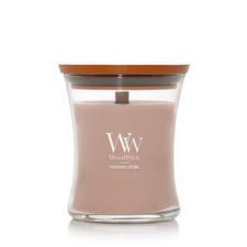 creme patchouli medium candle woodwick 